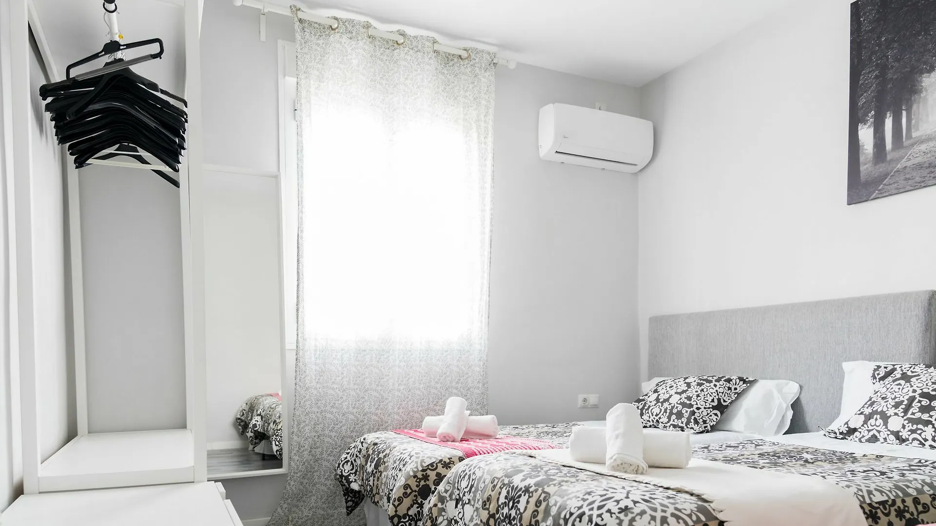 Apartment Spectacularly Updated Home Seville Spain